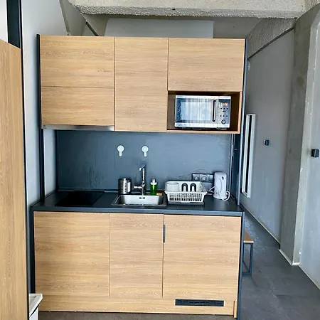 Roland Downtown - Rottenbiller Appartement *
