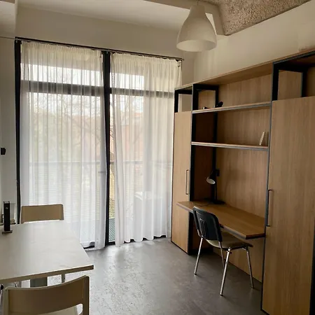 Roland Downtown - Rottenbiller Apartment Budapest